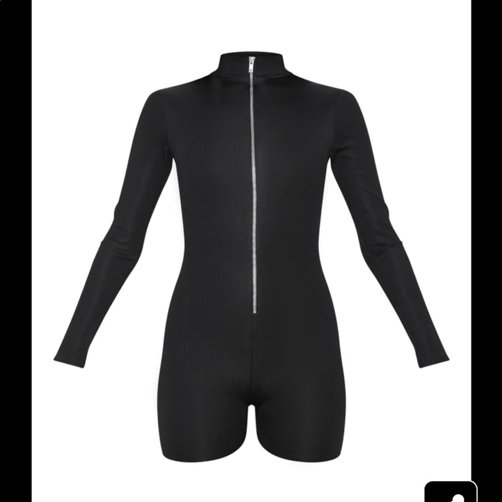 Pretty Little Thing (PLT) Black Ribbed Zip Up Bodysuit/Romper
